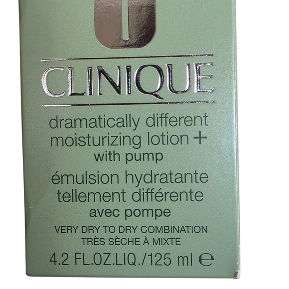 Clinique Dramatically Different Moisturizing Lotion +With Pump NIB 4.2 - Picture 4 of 9